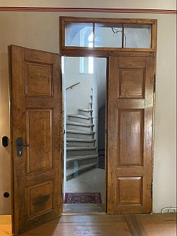 Blick ins Treppenhaus