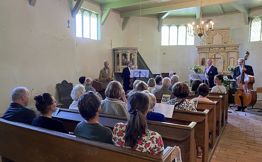 Der Konzertnachmittag in der Briester Kapelle war gut besucht.